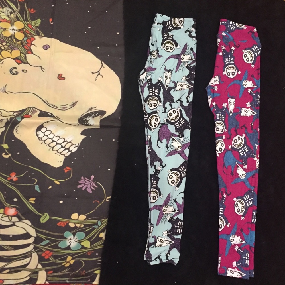 2 New LulaRoe Nightmare  Leggings (Size OS)